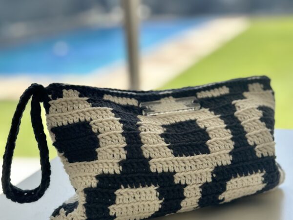 Cobble Dots Pouch - Advanced Beginner Level