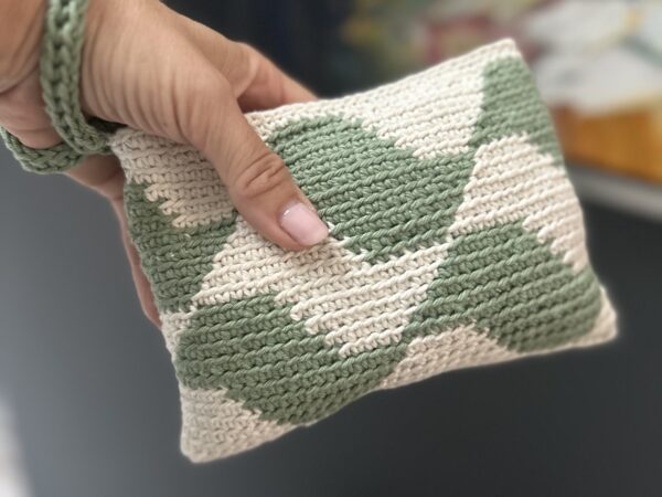 tapestry crochet geometric pattern green